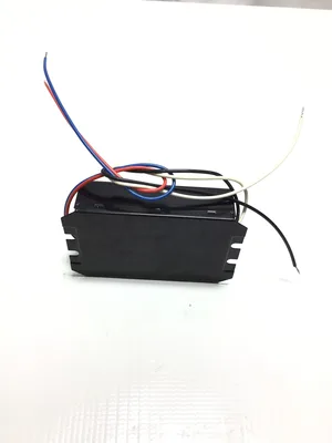 USED HATCH LIGHTING LV60-24N-UNV