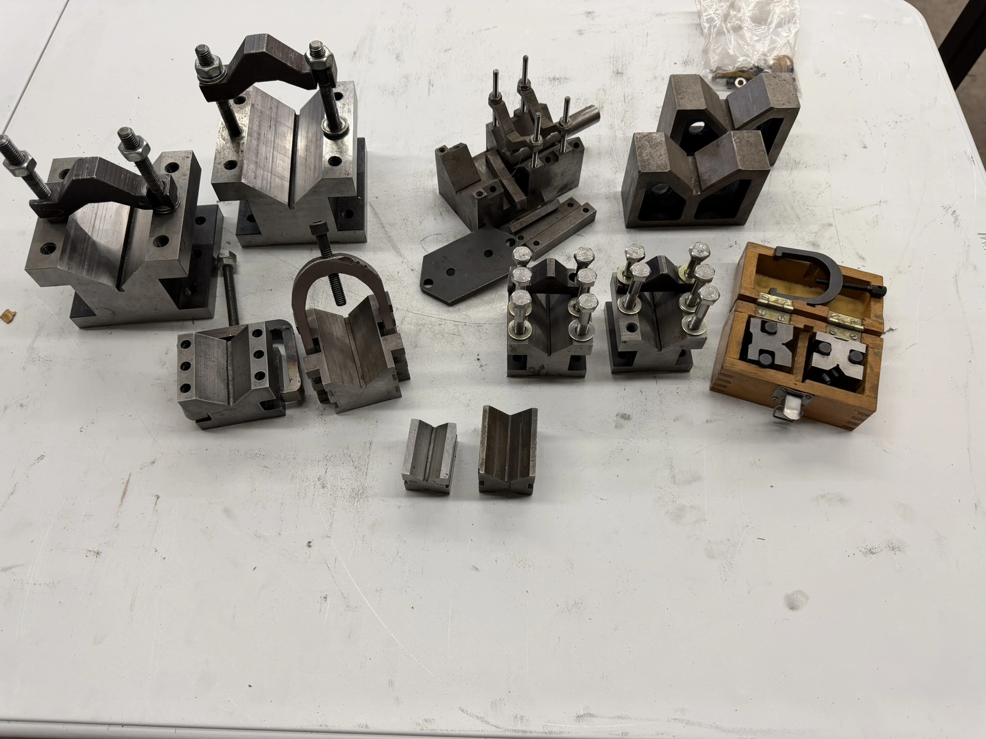 Used _UNKNOWN_ _UNKNOWN_ V-Blocks Michigan US | Miedema Asset Management Group #1293186