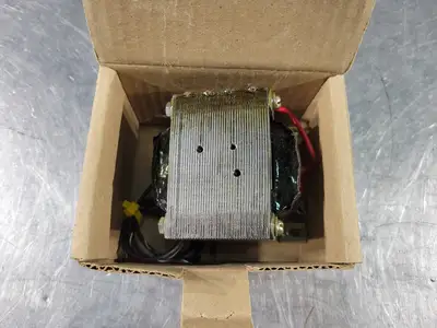 NEW MOELLER FT8477