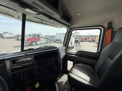 Used 2022 MACK GRANITE GALBREATH Hooklifts & Roll-Offs Minnesota US | Carco Truck & Equipment #1513997