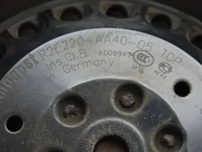 Ebmpapst RE2E220-AA40-05 Centrifugal Fan 230V 50/60Hz 1Ph 85/90W 2600/2700 RPM