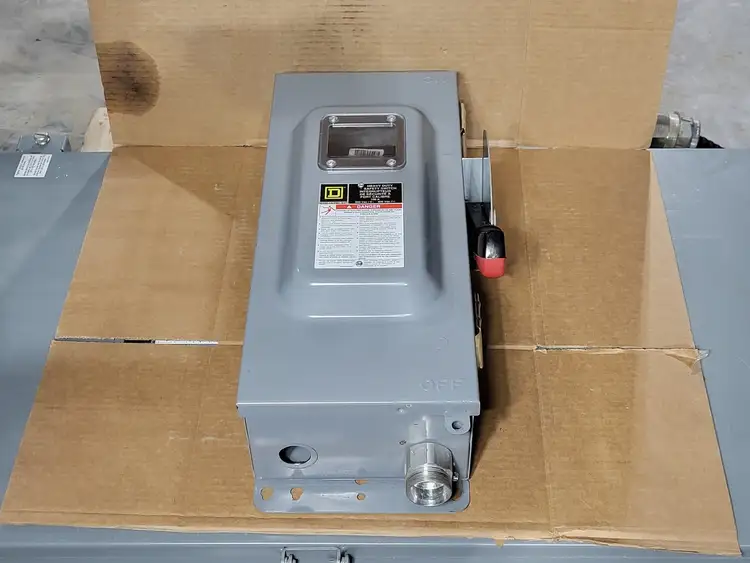Used SQUARE D CHU363AWK Switchgears British Columbia CA | Lenmark #913692