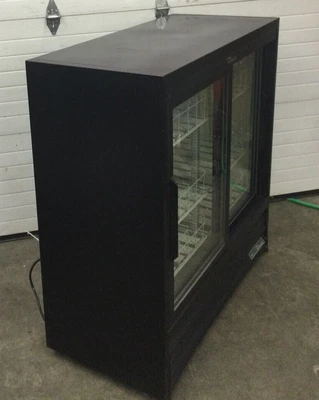 167-0235 True GDM-41SL-48-HC-LD Two Section Glass Door Self Contained Cooler