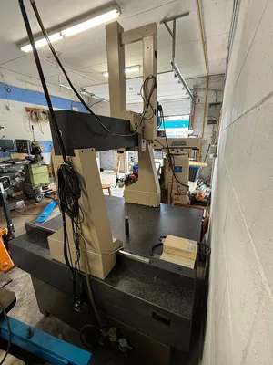 USED MITUTOYO B-241