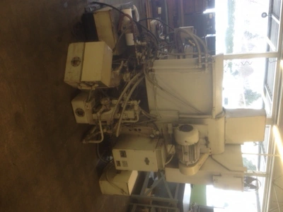 USED 1982 CINCINNATI MILACRON