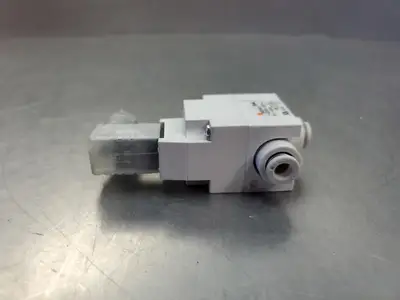 SMC VQ21A1-5YH-C6-L Valve, 0.01~0.6MPa. 6D-2