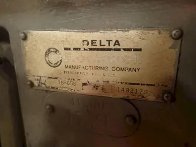 15" DELTA MODEL #15-655 VARIABLE SPEED SINGLE SPINDLE DRILL PRESS: YOBRO #24257