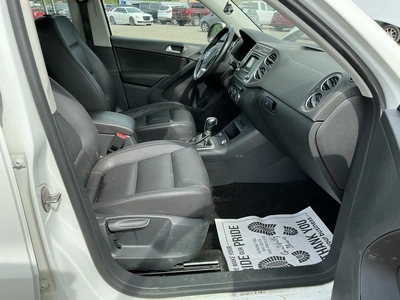 USED 2016 VOLKSWAGEN TIGUAN