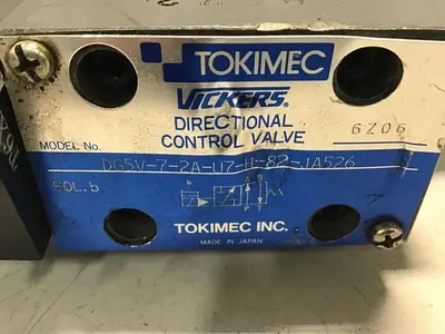 USED TOKIMEC VICKERS DG5V-7-2A-U7-H-82-JA526