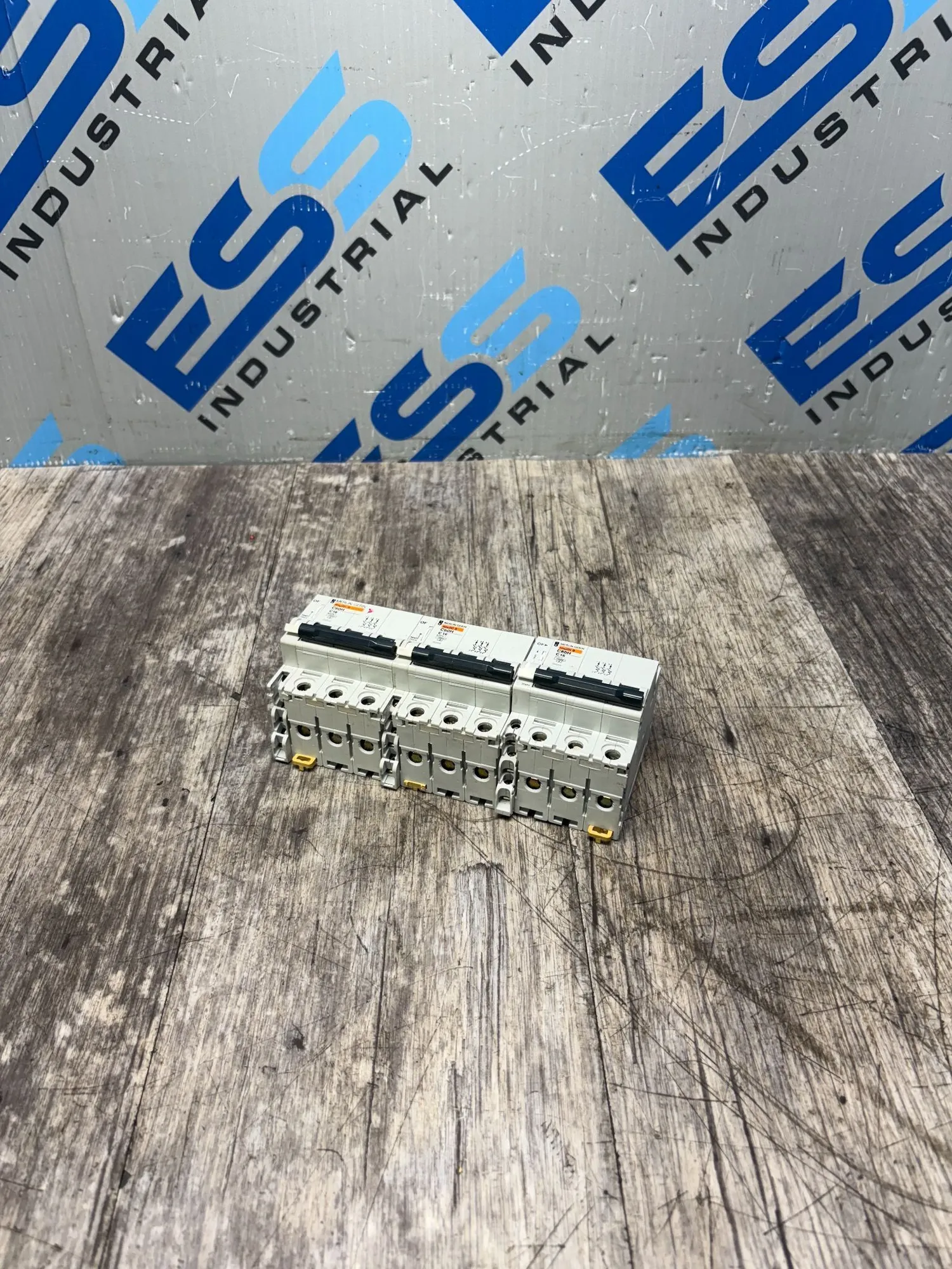 Used Merlin Gerin MULTI 9 C60H C16 Misc Electrical & Power Parts South Carolina US | ESS Industrial Equipment Sales #1407774