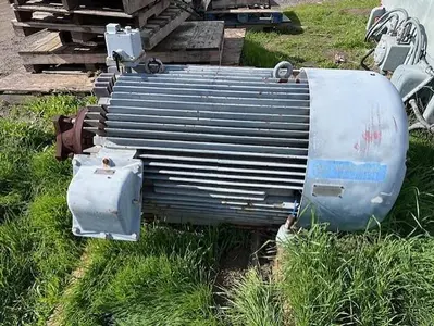 Westinghouse 450 HP Electric Motor, 1192 RPM, 460 Volt Motor SN 115S7105