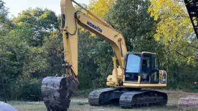 USED 2012 Komatsu PC160LC-8