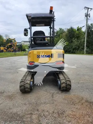 USED 2021 XCMG XE27U