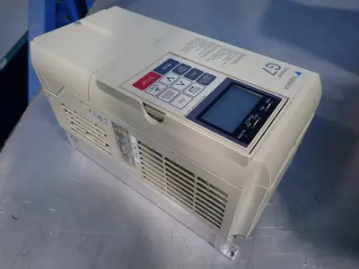 NEW YASKAWA CIMRG7U40P7
