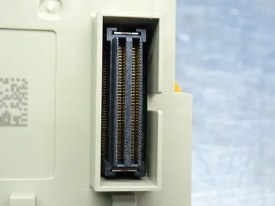 USED OMRON CJ1WAD081V1
