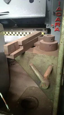 Used Atlas #4 Arbor Presses Quebec CA | Machineco #1256245