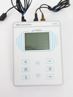 USED Apera Instruments EC700
