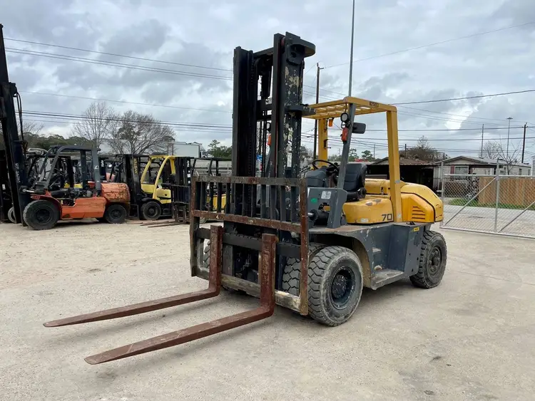 Used 2012 TCM FD70-2 Internal Combustion Forklifts: Pneumatic Tire Texas US | TB Forklifts #1274873