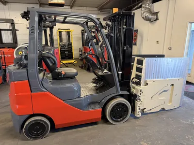 USED 2020 TOYOTA 8FGCU25