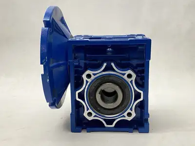 New | in-Stock Motovario Right Angle Worm Gear Reducer 4073622 Speed Reducers Michigan US | Maverick Industrial Sales #1393367