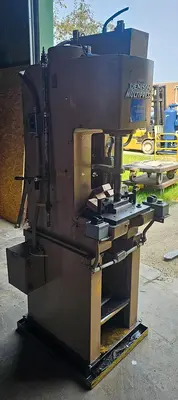 Used 1968 DENISON MULTIPRESS R065MC202D266C218A12A201S220 C-Frame Presses Wisconsin US | Lemke Machinery Sales #1355402