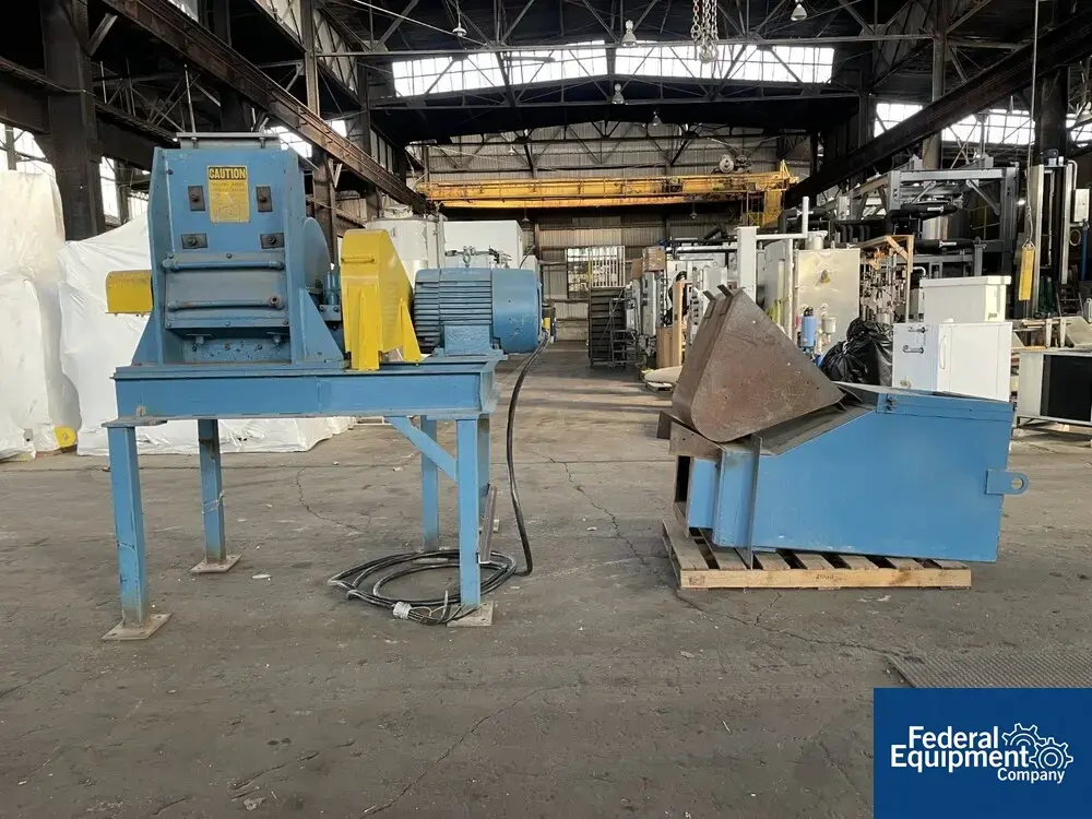 USED Mitts & Merrill 100 HP Mitts & Merril Hog Mill, Model 13CSD