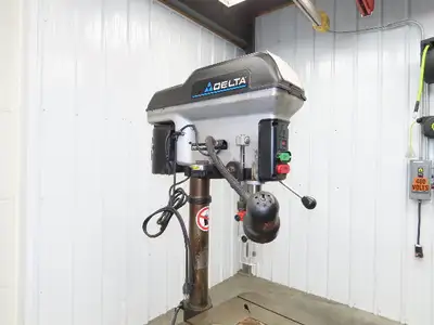 Delta 17-959L Laser Drill Press 17" Single Phase 120V 3/4Hp 250-2720RPM