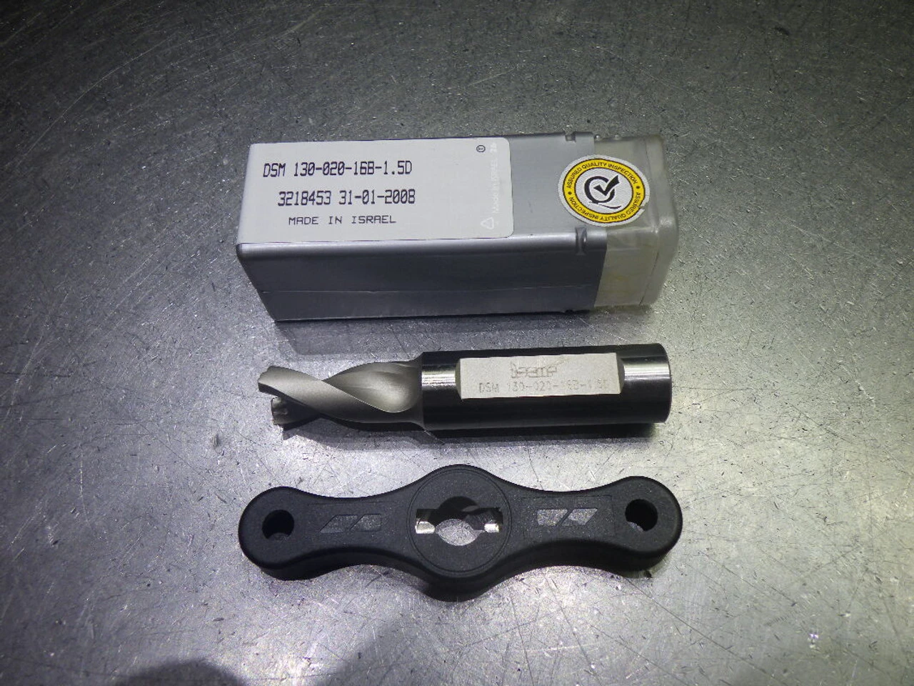 Iscar Coolant Thru Indexable Drill 16mm Shank DSM 130-020-16B-1.5D (LOC2293A)