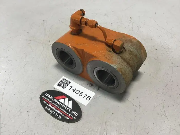 Used CINCINNATI MILACRON 3927573 Clamps Michigan US | Ideal Machinery #572604