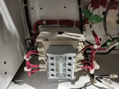 2hp, 600V, 7A, 3-Ph, FVNR Starter, Size 1, (Incomplete Components)