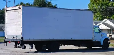 Used 1999 INTERNATIONAL 4700 LOW PROFILE T444E Box trucks Ohio US | Proxy Equipment #1378035