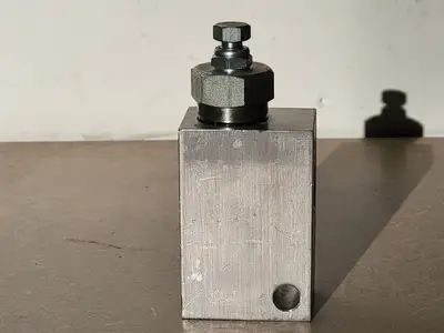 NEW SUN HYDRAULICS CAB