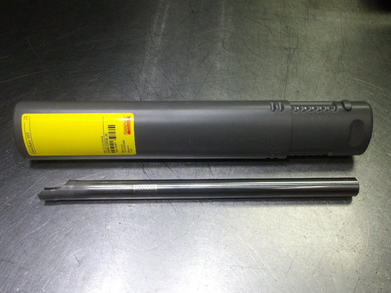 Sandvik .6236" Coolant Thru Carbide Boring Bar 1/2" Shank C08R-STFCR-2C (LOC3521)