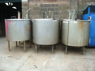 600L S/S JKTD Enclosed Mixing Tank
