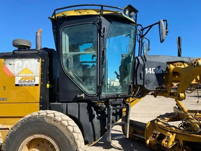 2011 Caterpillar 140M2