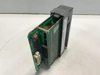 USED ALLEN BRADLEY 1746-OV32 SER C