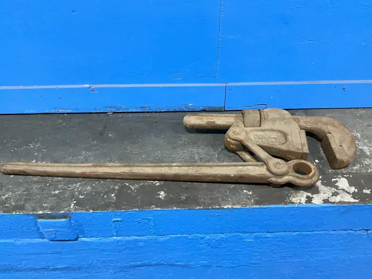 Used THE RIDGE TOOL COMPANY _UNKNOWN_ Wrenches Ohio US | HGR 24 #1357960