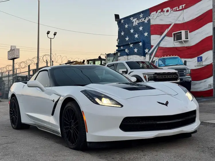Used 2015 CHEVROLET CORVETTE Classic Cars & Trucks Florida US | Truck and Van Outlet #1509251