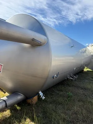 Used MUELLER 16,600 GALLON Stainless Steel Tanks New Jersey US | Perry Equipment #868925