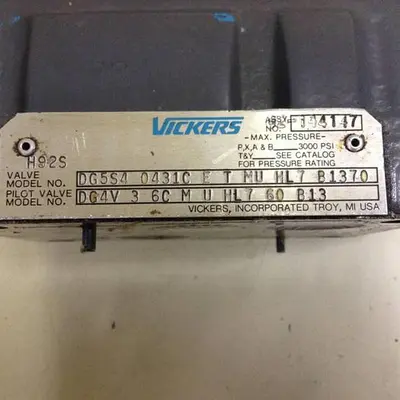 USED VICKERS DG4V-3-6C-M-U-HL7-60-B13