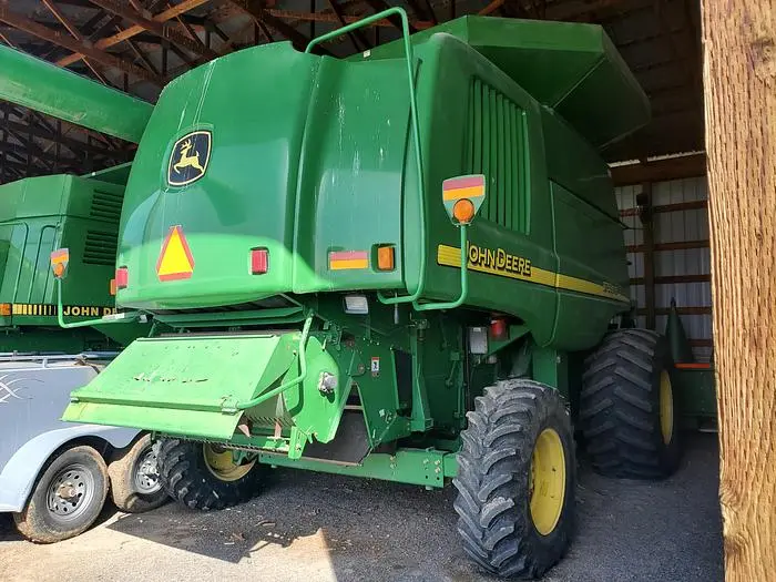 Used 2002 JOHN DEERE 9750 STS Combines Idaho US | Berry Machinery #910802