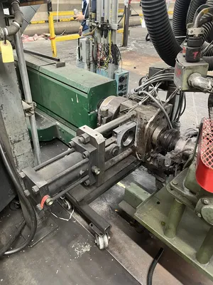 GLOUCESTER 80mm extruder Extruder, Low Boy 3.6" - 4.5""" | Mark One Machinery (2)