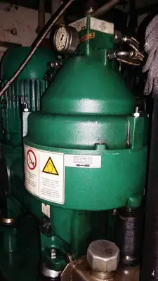 Westfalia OSE 5-91-037/5 fuel oil purifier, SS.