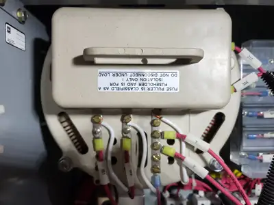 Low Voltage PDC / Switchgear Section, 4000A Magnum DS Breaker, 600V 3PH