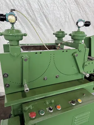 8,000 LB X 18" X .250" REGAL COIL CRADLE & STRAIGHTENER. STOCK #1226924