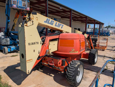 USED 2015 JLG 600AJ