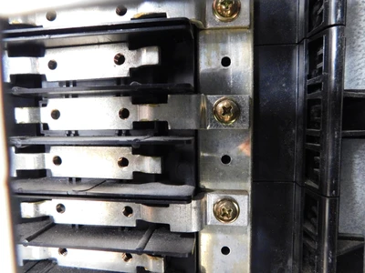 Square D NA Electrical Panel & Distribution Boards | Equipment Recovery Corp. (8)