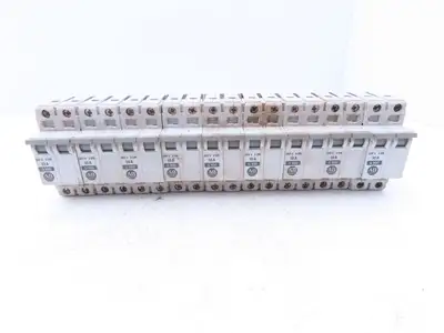 Allen Bradley 1492-CB2-G100 Circuit Breaker 2 Pole 10A 480VAC Lot of 9