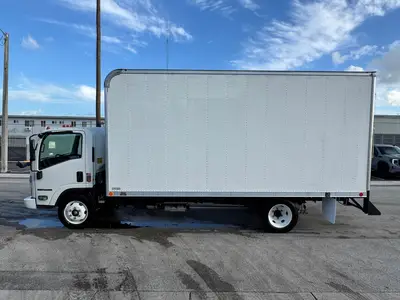 Used 2023 ISUZU NPR HD Box trucks Florida US | Truck and Van Outlet #1708746