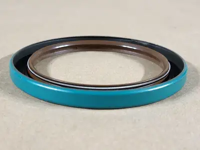 NEW SKF 33699